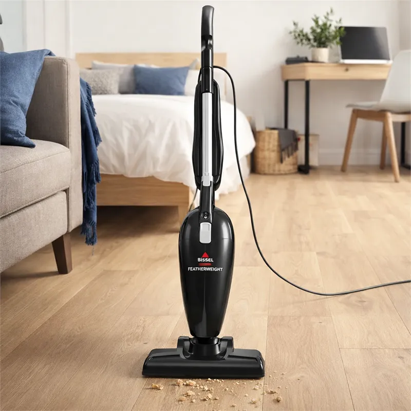 Bissell Featherweight 2033M in use